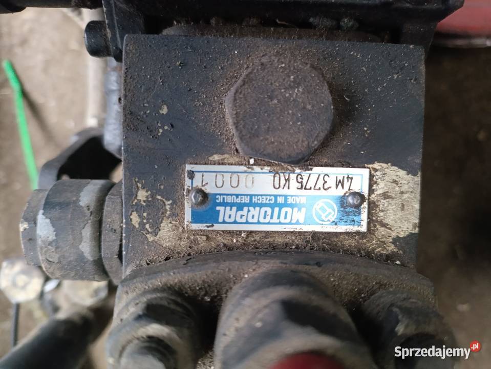 Silnik Zetor Forterra 11441 części pompa Stężyca sprzedam