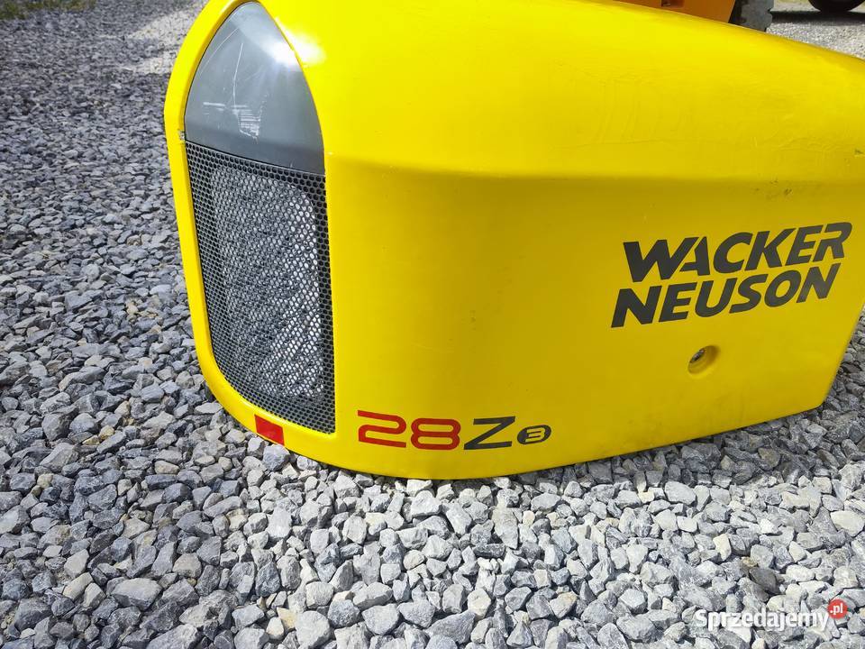 Osłona silnika klapa wacker neuson Pozostałe Sandomierz
