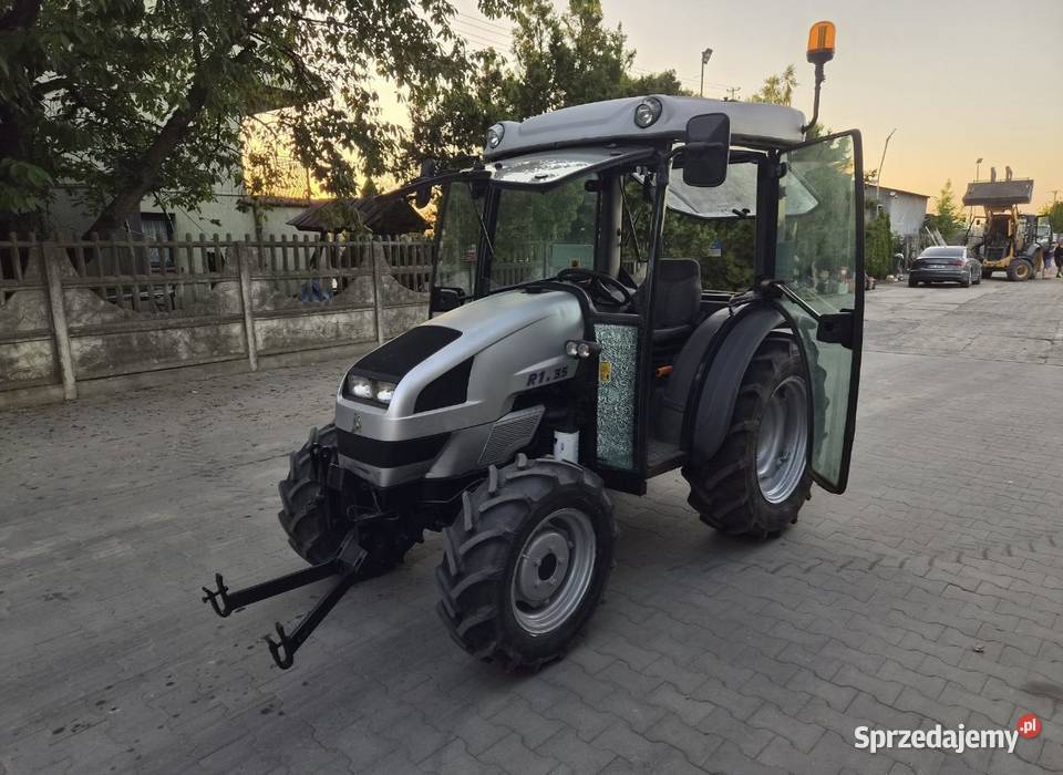 Ciągnik rolniczy ogrodniczy Lamborghini R135 4x4 Sochaczew