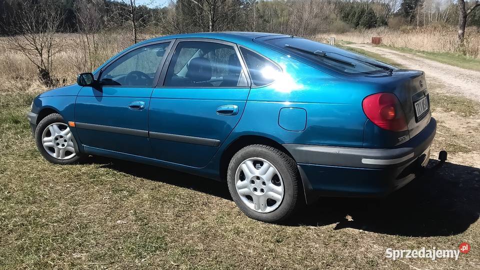 Avensis 20TD 98r diesel Kielce sprzedam