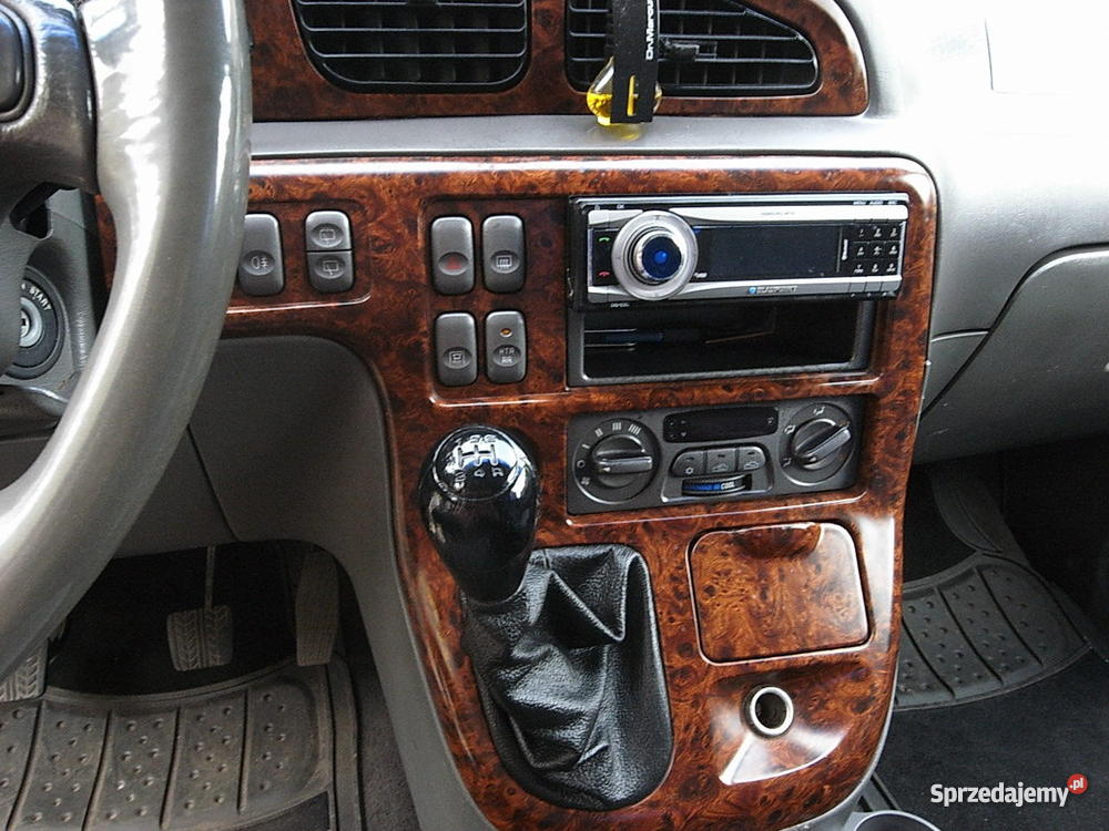 KIA CARNIVAL 29TDI 2000r Z KLIMATYZACJĄ