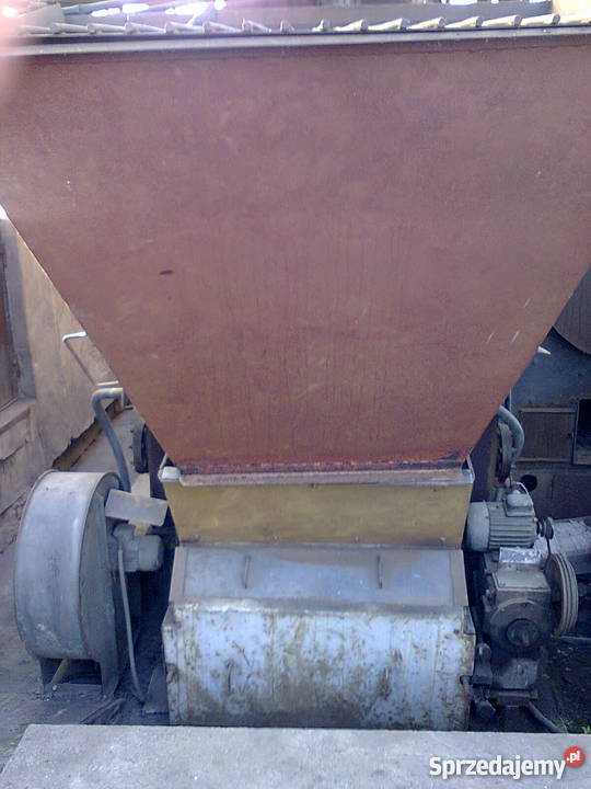 Piec WCO 80 z ruchomym rusztem