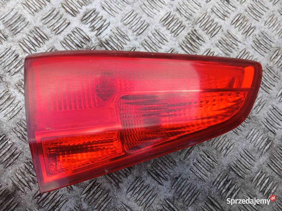 Lampa tylna lewa w klapie Kia Ceed II 2 SW kombi sprzedam