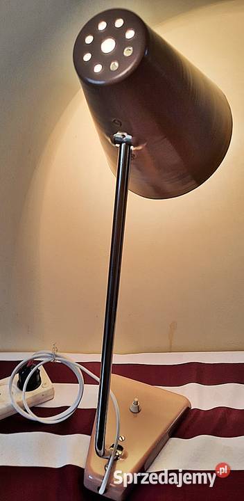 Lampa na biurko ZAOS typ St16 z lat PRL sprzedam