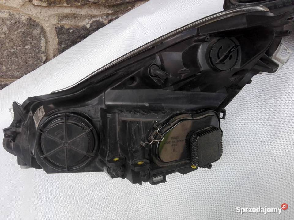 Opel Corsa D OPC Reflektory soczewkowe Xenon dolnośląskie Żmigród sprzedam