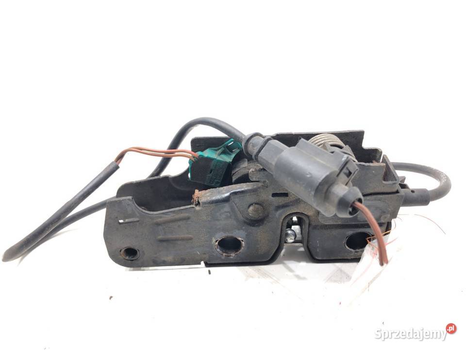 ZAMEK MASKI PRZÓD SKODA OCTAVIA II Kombi 0413 podkarpackie