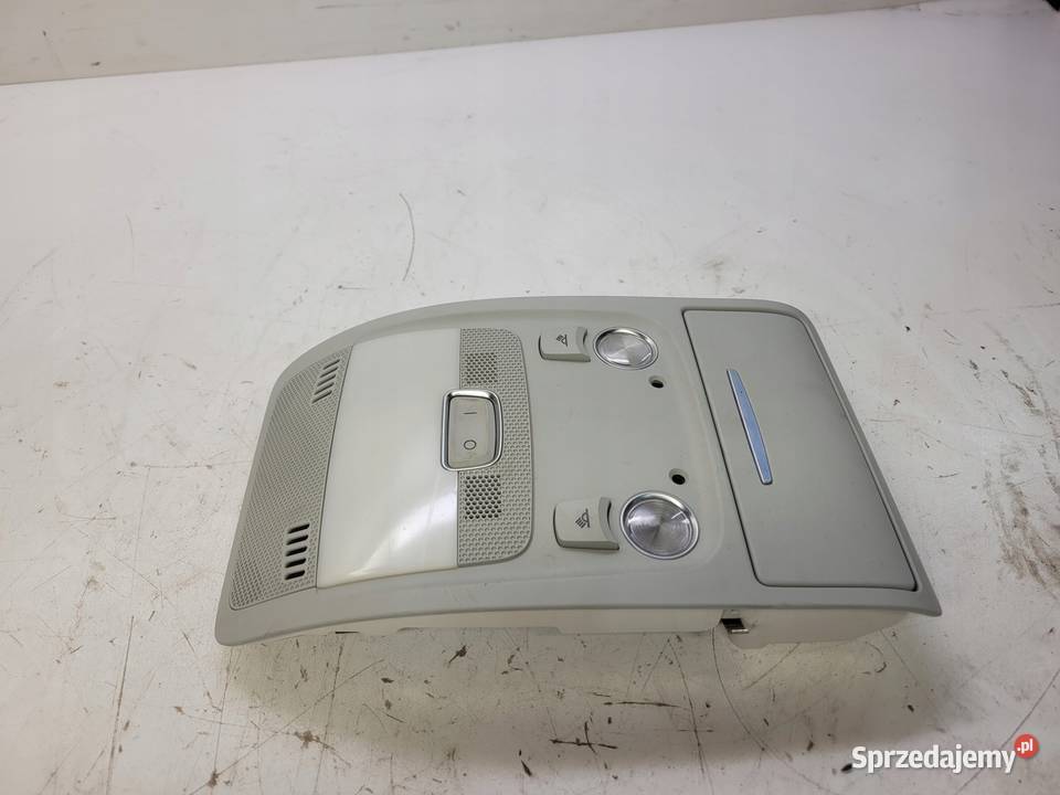 LAMPKA OŚWIETLENIE KABINY AUDI A4 A5 8T0947135BF Przystajń sprzedam