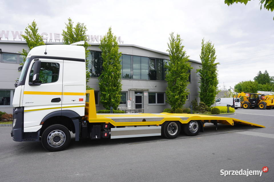 MercedesBenz Actros 2542 NOWA laweta 3 oś Kraków