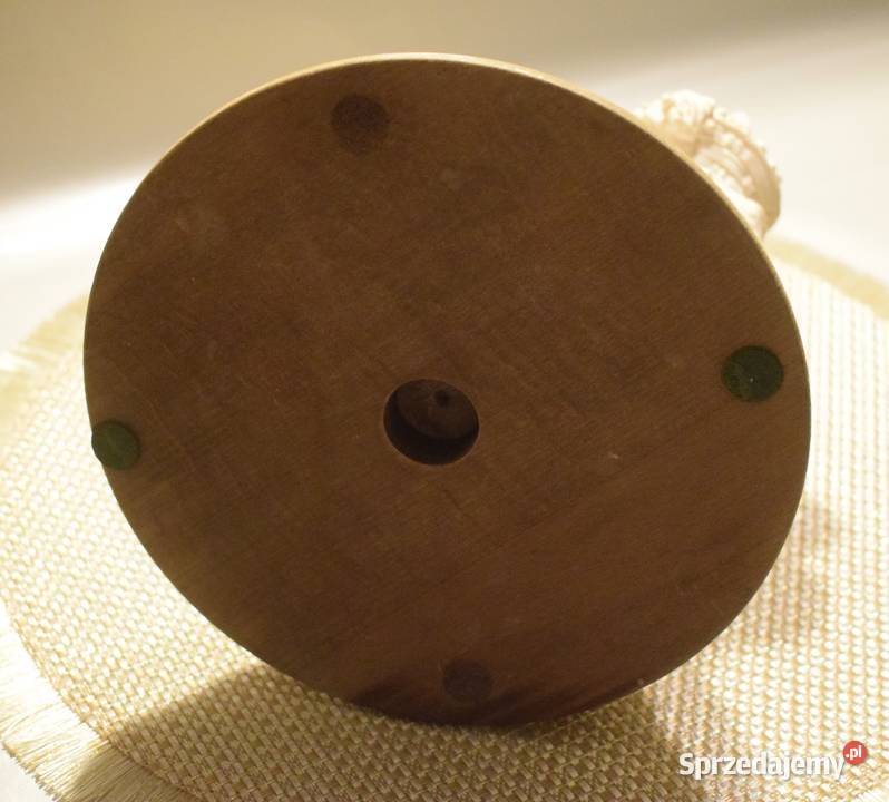 Wiejska dziewczyna z XVII w Giuseppe Armani Chełmno