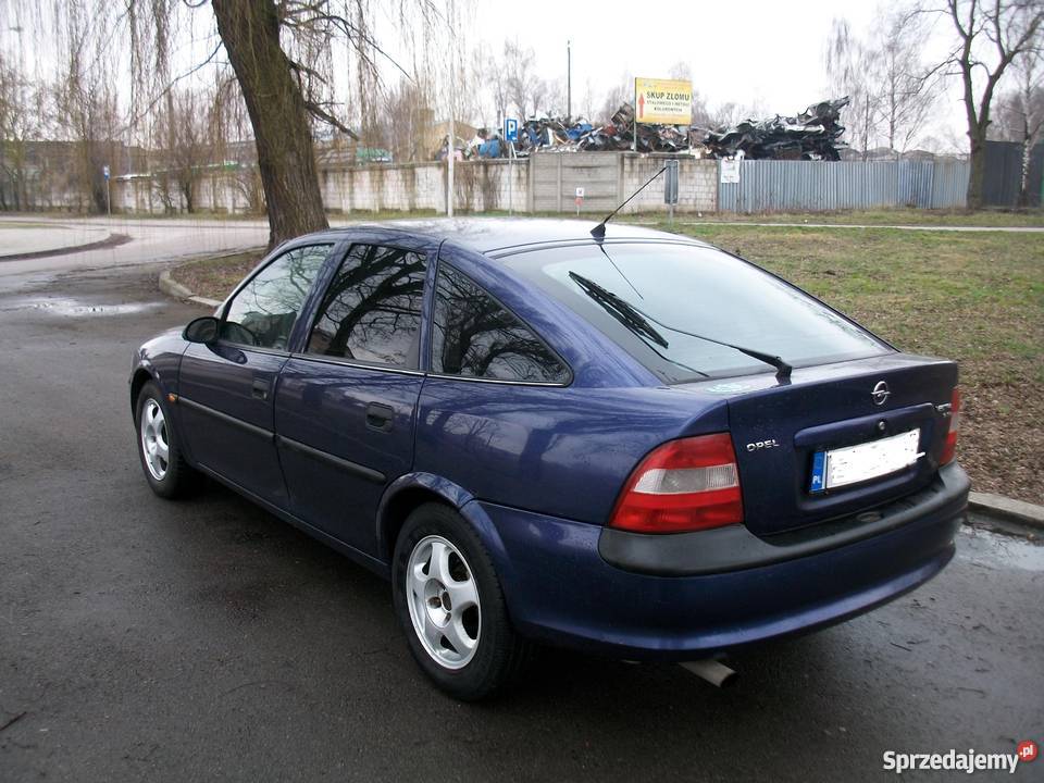 Opel Vectra B BG sekwencja Ostrowiec Świętokrzyski