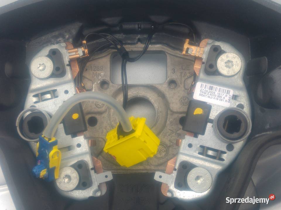 6L0419091R kierownica Seat Ibiza III osobowe Dębno sprzedam