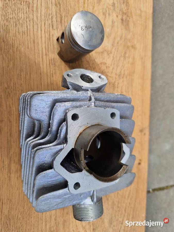 Romet komar cylinder PRL mazowieckie Szydłowiec sprzedam