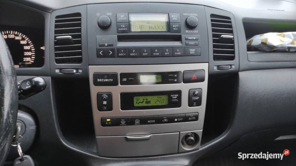 Toyota Corolla Verso 20 D D4D clima 2000cm3 Chodzież