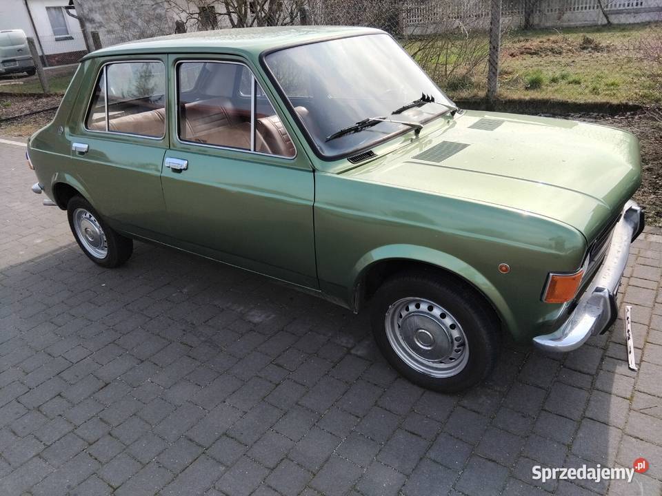 Zastava 1100p 1978r nieuszkodzony opolskie Popielów