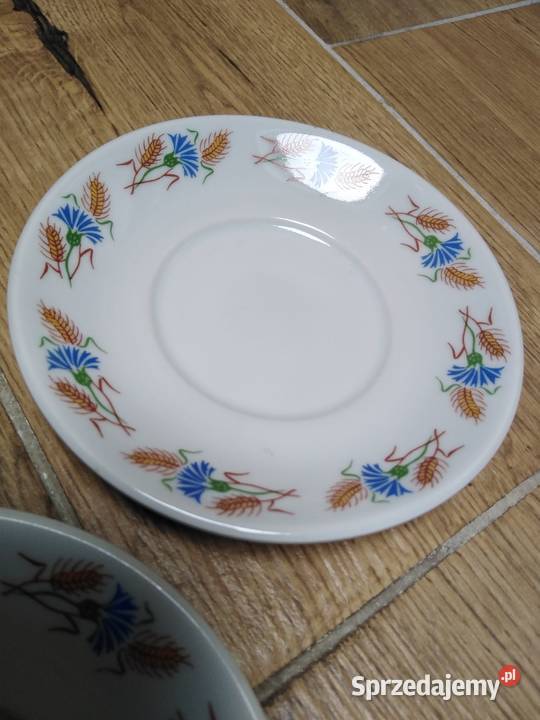 Spodki filiżanek Lubiana Nowa Karczma