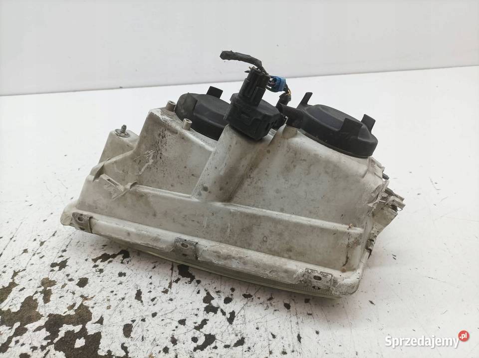 LAMPA PRZÓD PRAWA LIFT 30899879 1AG24700202 świętokrzyskie sprzedam