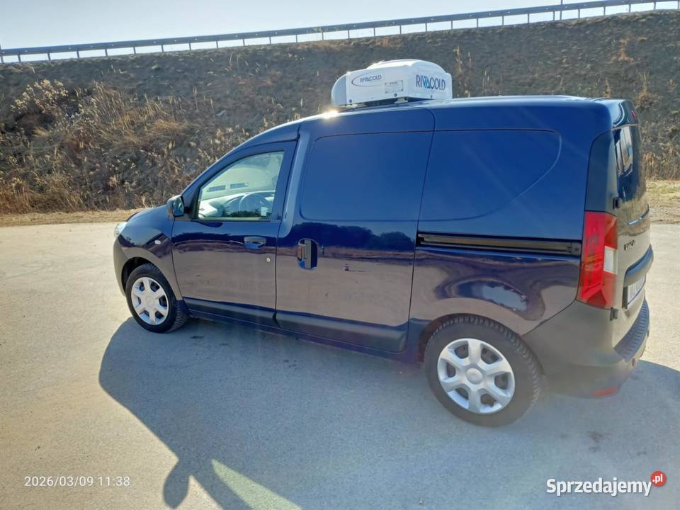 Dacia Dokker 15 15 chłodnia mroźnia VAT 1 centralny zamek Raszyn