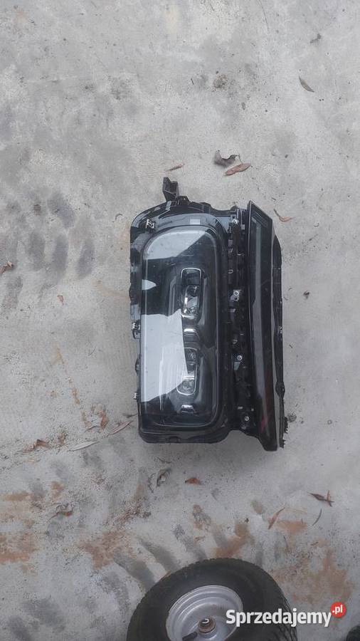 XPENG G9 EV 22 LEWA LAMPA PRZEDNIA PRZÓD KOITO Iwanowice