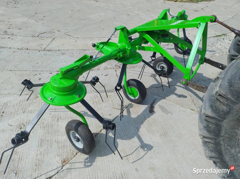 Przestrząsarka firmy Deutz Fahr 4 m Brzostek