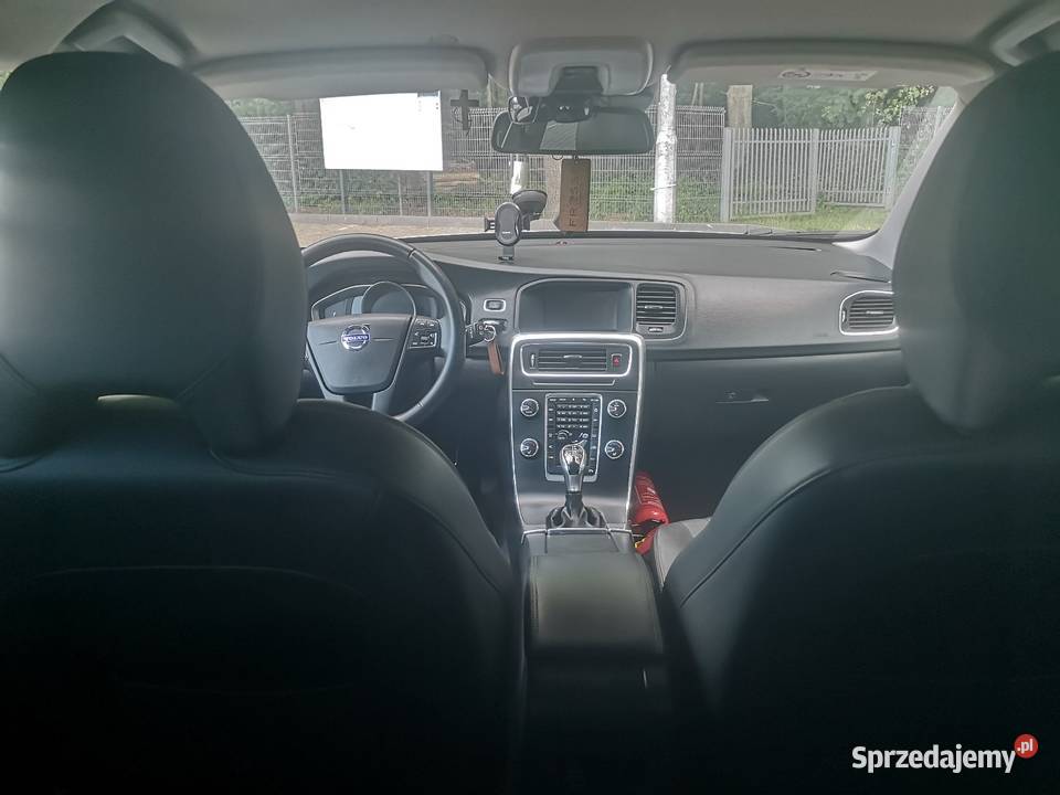 Volvo V60 I Cross Country 2018r 20D D3 Automat Sieradz