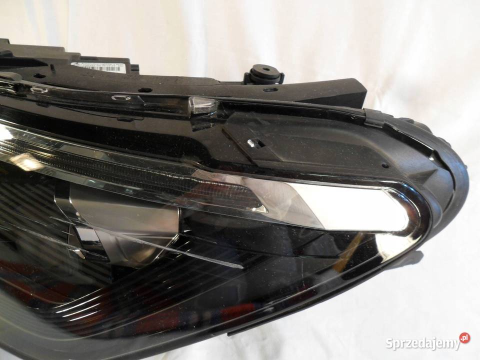 REFLEKTOR PRZÓD STRONA LEWA VOLKSWAGEN TIGUAN Nowy Tomyśl