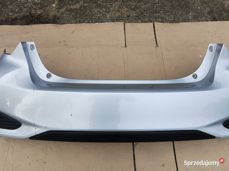 Zderzak tył Yaris 3 III drugi lift kratka 1820 osobowe wielkopolskie