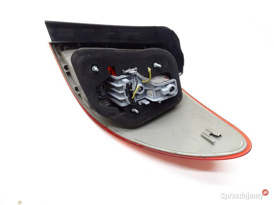 LAMPA LEWA LEWY TYŁ TYLNA A2468200164 MERCEDES osobowe