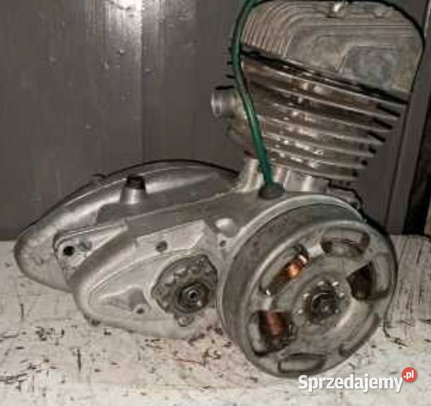 Silnik WSK 125 pali brak numeru na karterach Jasło sprzedam