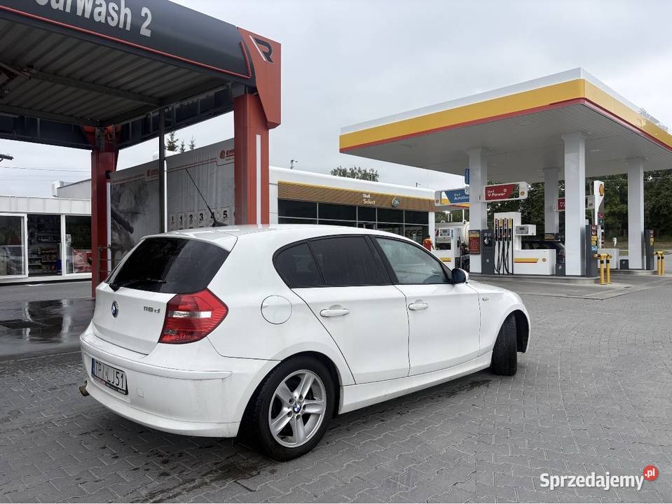BMW I 20D 143 2008 Rok produkcji 2008 Pińczów