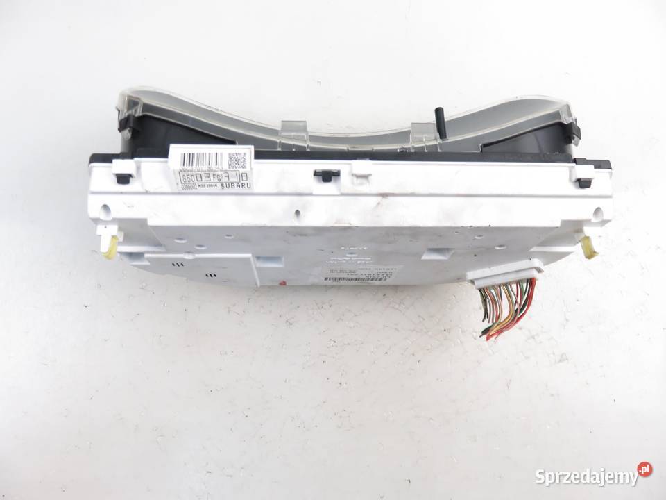 LICZNIK SUBARU IMPREZA III 20 D 85003FG910