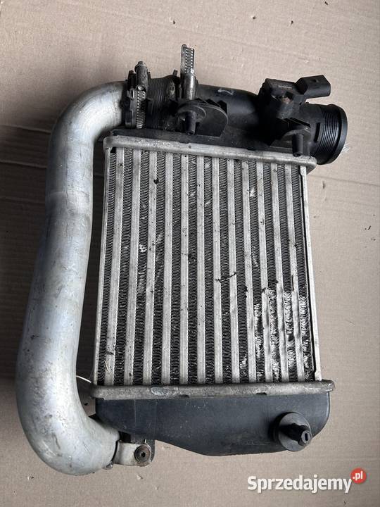 Intercooler Audi a6 c6 30tdi 4F0145805 Chłodnice powietrza (intercoolery)