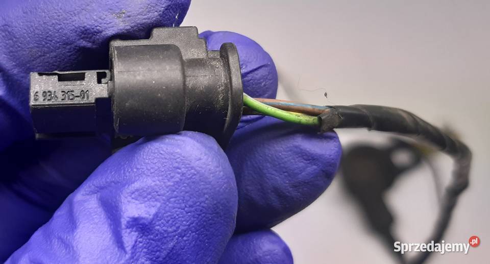 WIĄZKA CZUJNIKÓW PARKOWANIA PDC TYŁ BMW E87 Mielęcin