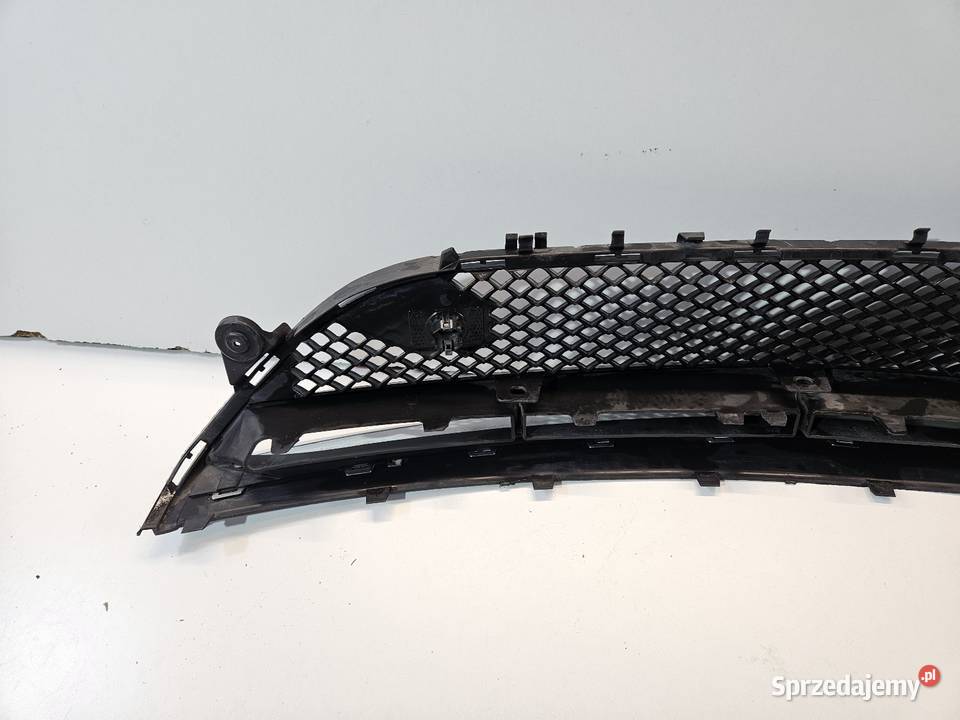 MERCEDES EKLASA W213 AMG KRATKA ŚRODKOWA osobowe Międzychód