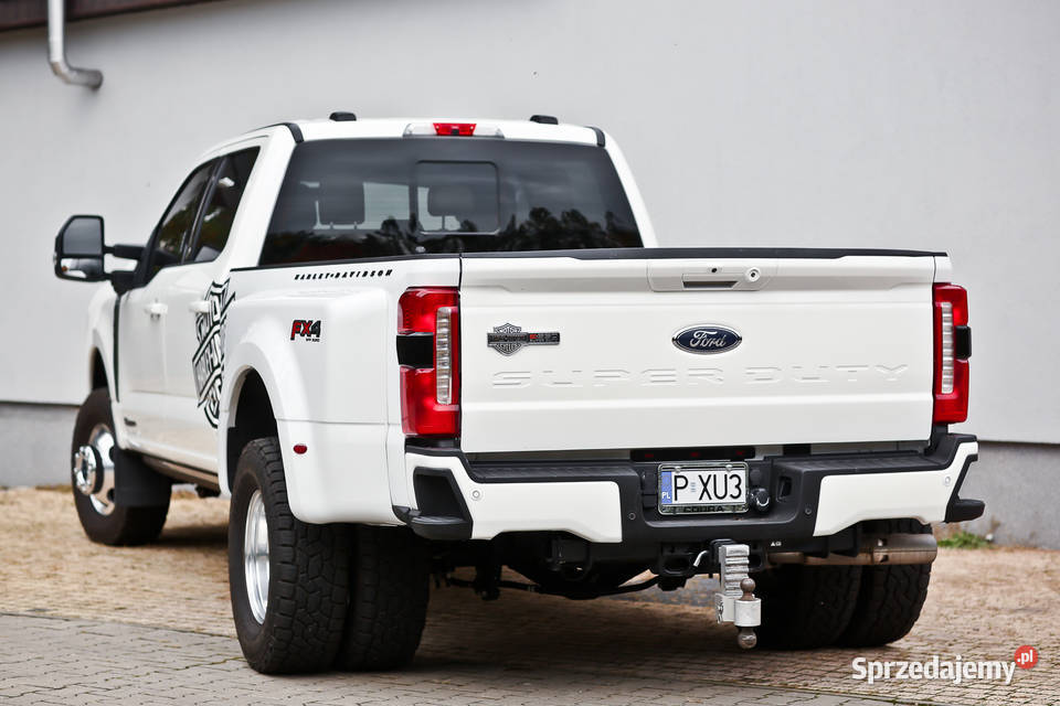 2023 Ford F350 67 diesel 4x4 Karnin
