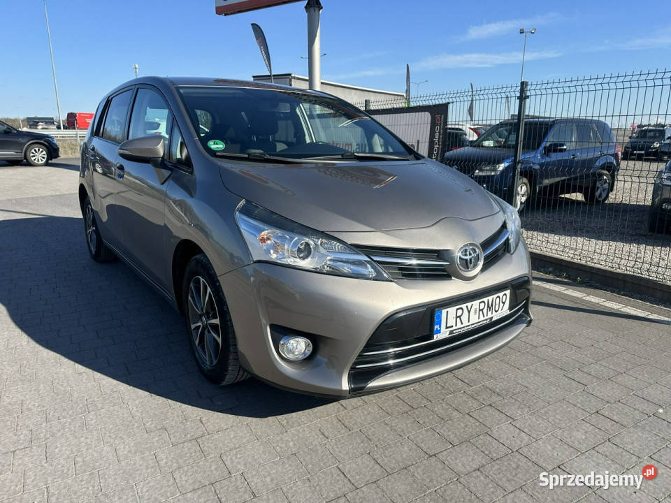 Toyota Verso Lipówki