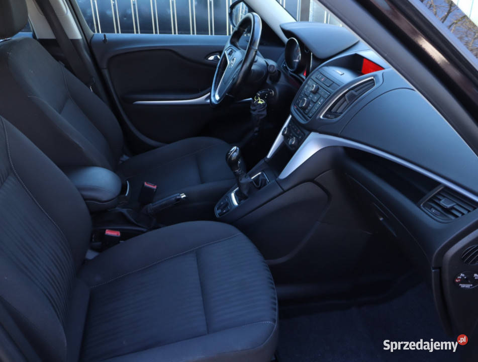 Opel Zafira 14 Turbo isofix mazowieckie Piaseczno