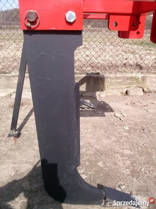 Głębosz 2 zęby Maszyny rolnicze lubelskie Karczmiska Pierwsze sprzedam