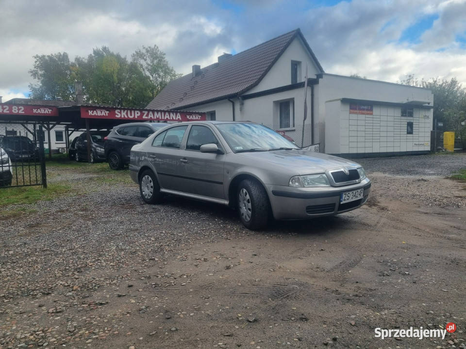 koda Octavia 16 MpiKlimatronikPdcGarażowanyStan 1598cm3 Szczecin