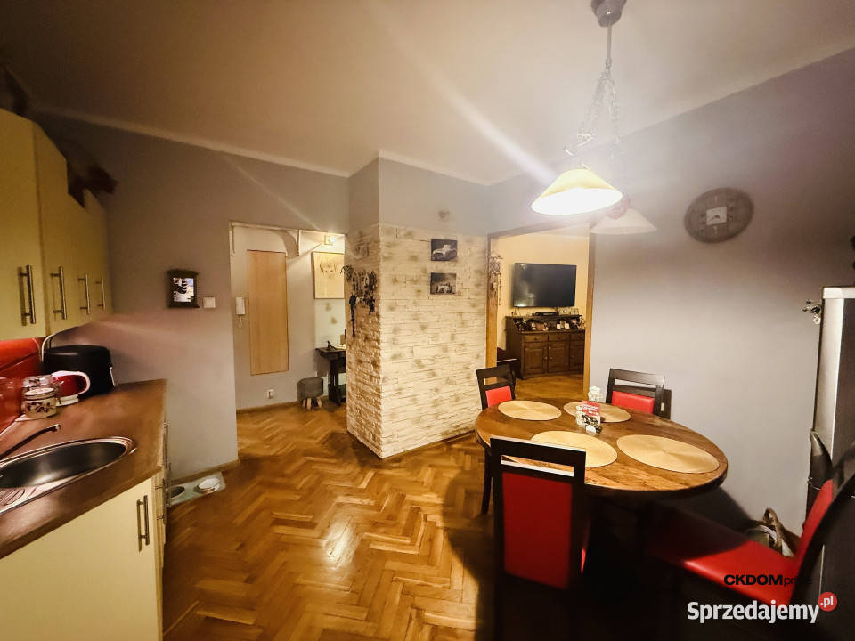 Szydłówek 539m2 Zamenhofa