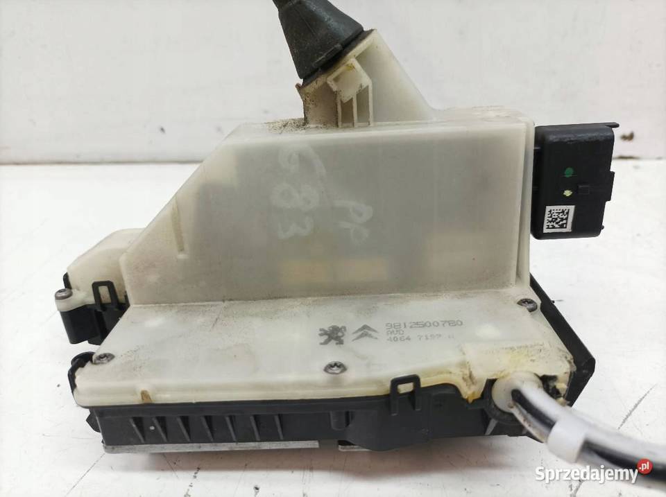 ZAMEK DRZWI PRAWY PRZÓD Peugeot 208 I 2012 Zamki, wkładki i kluczyki sprzedam