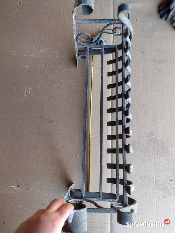 Kwietnik metalowy Gołcza sprzedam