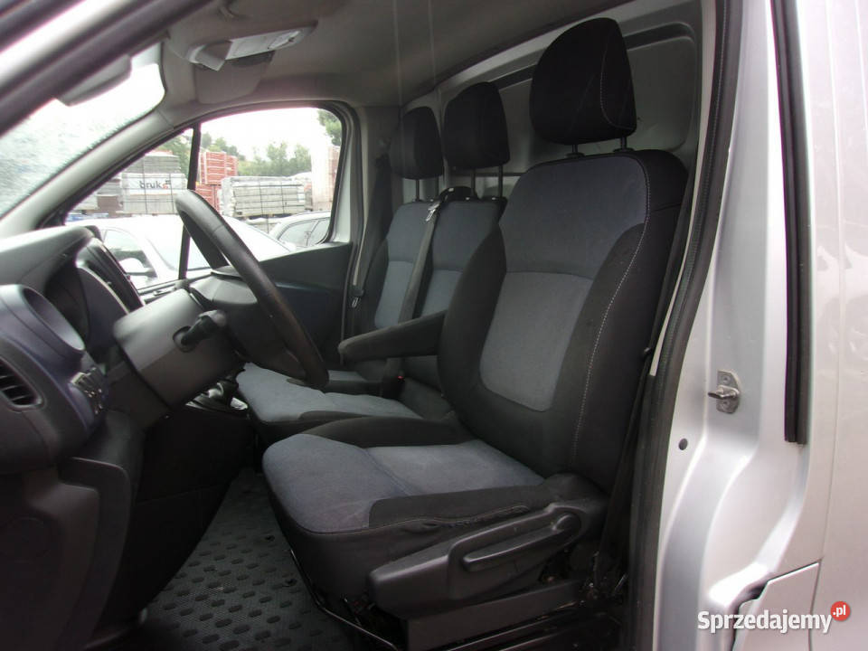 Opel Vivaro Klimatyzacja Ele szyby Ele lusterka VAT marża Cieszyn