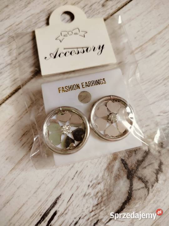 Kolczyki nowe 8 par śląskie Zabrze