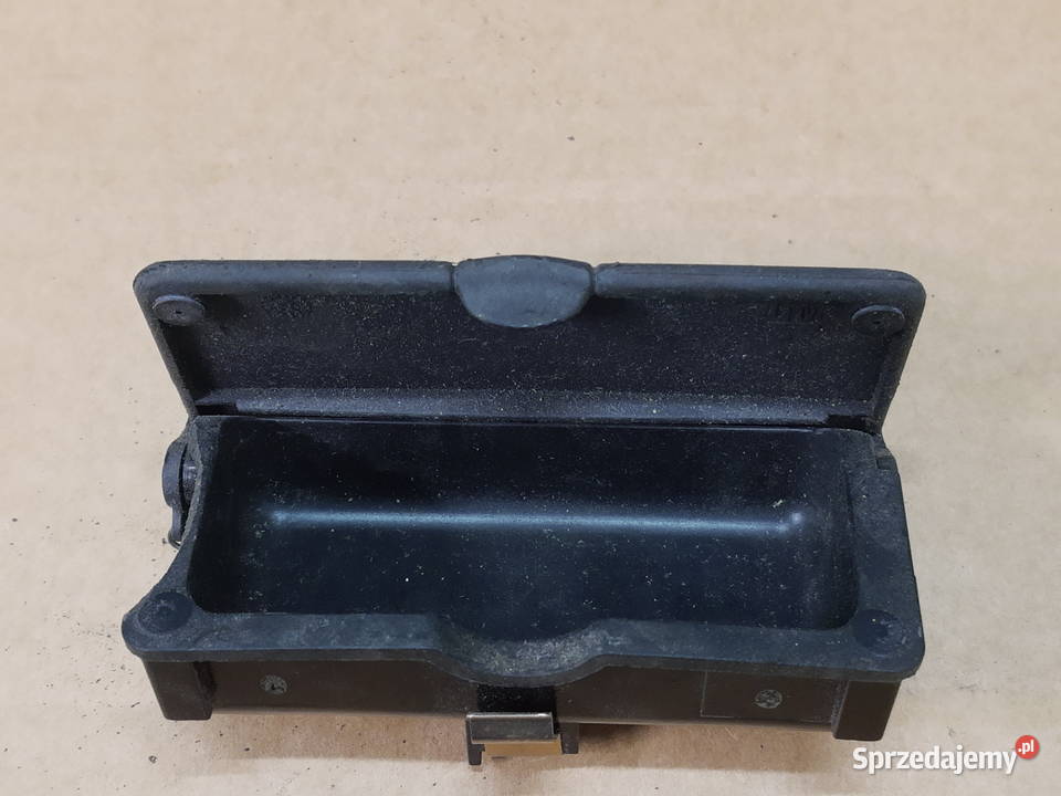 Popielniczka tylna Opel Corsa C 12 Włocławek