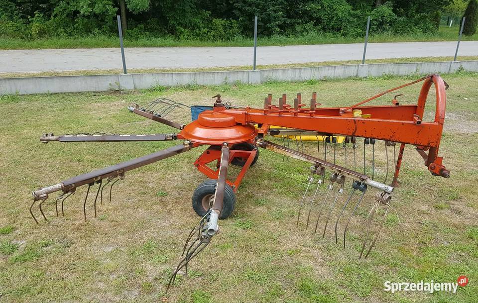 Zgrabiarka do siana karuzelowa Claas Fella Deutz nieuszkodzony Dąbrowa Tarnowska sprzedam