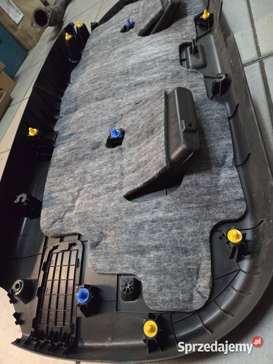 KIA CEED II JD tapicerka klapy tył 81750A2200WK Krosno