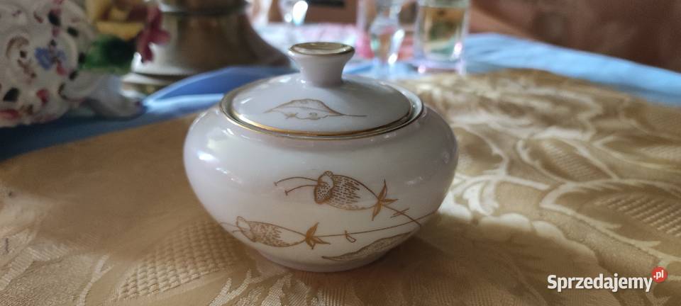 Mała cukiernica porcelana Weiswasser biel złoto Wrocław