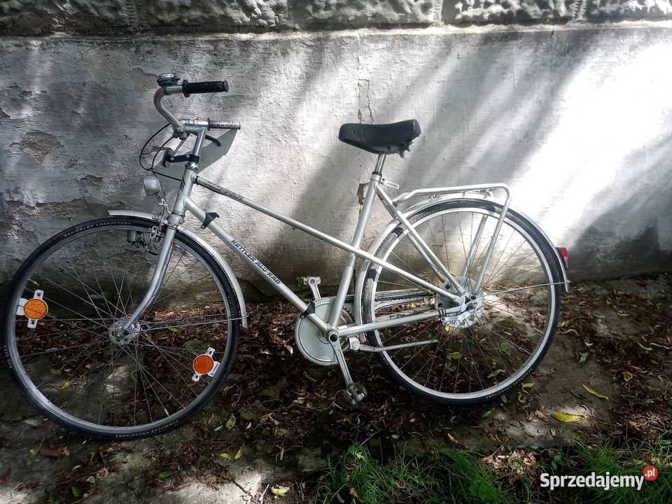 Sprzedam tanio stary rower damkę niemiecki