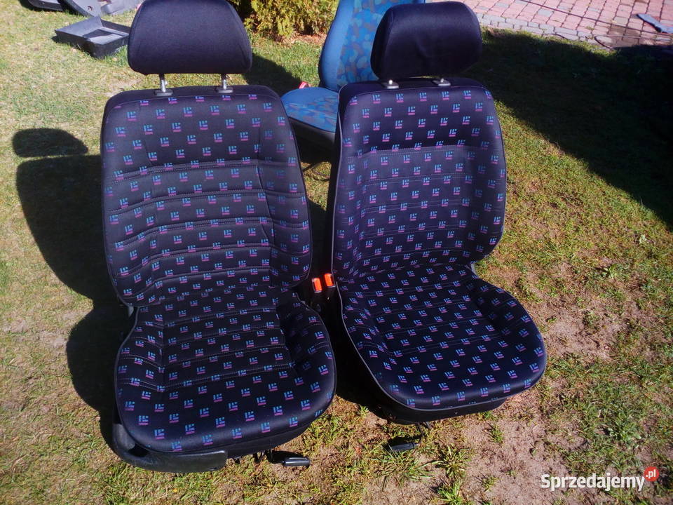 VW Volkswagen Golf III 3 fotele lewy prawy Połaniec