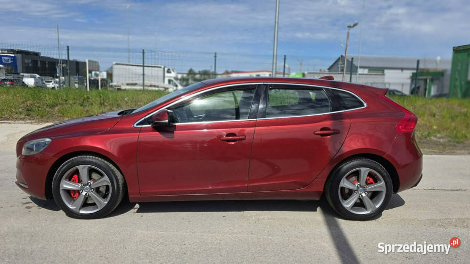 Volvo V40 5 cylindrowy duza navi camera cofania serwisowany w ASO Lębork sprzedam